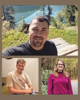 Hier siehst du Jakob (oben), Eva und Moritz. Die drei müssen sich mit einer Autoimmunerkrankung arrangieren: Diabetes Typ 1. Warum die Erkrankung absolut nichts mit zu viel Zucker 🍫 essen zu tun hat und in welchem Alter sie häufig ausbricht, das liest du morgen in der neuen Freistunde.
#diabetes #diabetestype1 #autoimmunerkrankung #diabetestyp1 #erkrankung #insulin