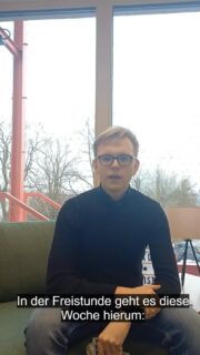 In Regensburg bildet sich rund um Sammelkarten eine wachsende Gemeinschaft: Und das vor allem wegen der neu eröffneten Spielhöhle in der Altstadt. 🃏 Wir sprechen mit Sigurd Roscher, der den Laden führt, über die zahlreichen Facetten des Hobbys. Und auch in der neuen Freistunde am Freitag geht es darum, wie vielfältig Sammelkarten sein können. 🤗

#Regensburg #sammelkarten #tcg #pokemon #mtg