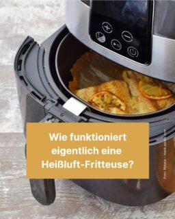 Mit einer Heißluft-Fritteuse kann man Gerichte schnell und ohne viel Aufwand zubereiten. 🔥 Dabei werden sie besonders schön knackig. 🍟 Warum das so ist und wie ein Airfryer eigentlich funktioniert, erfährst du in diesem Info-Post. 😊

#airfryer #heißluft #kochen #backen #küche #essen #pommes #ofen #zeitung #freistunde